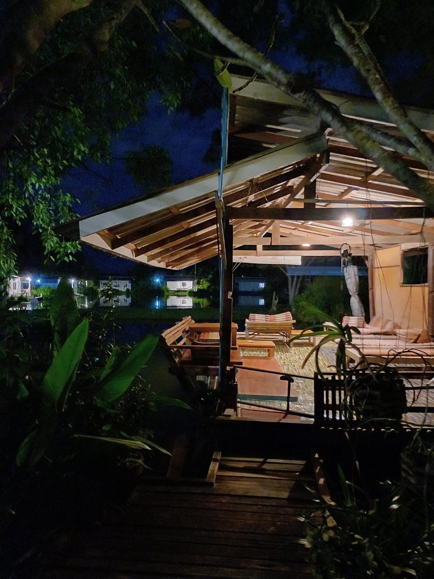 הוילה Bueng Pai Farm บึงปายฟาร์ม מראה חיצוני תמונה